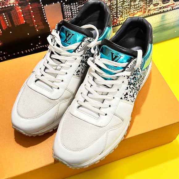 Louis Vuitton Runaway White and Teal Sneakers - Picture 5 of 15
